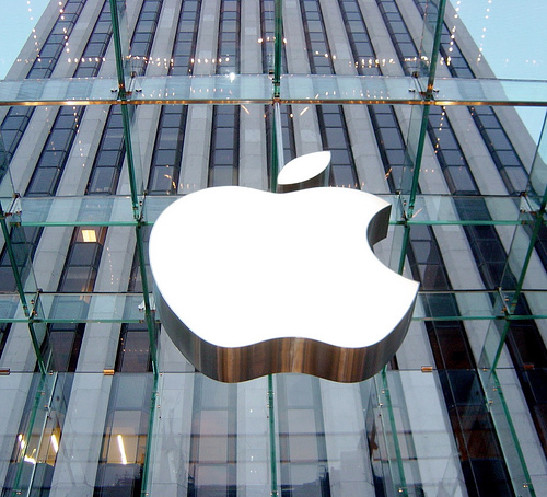 Падение стоимости акций Apple 